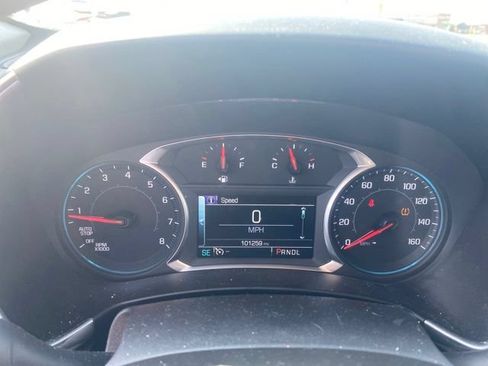 Used 2018 Chevrolet Equinox Premier AWD/4WD image 15