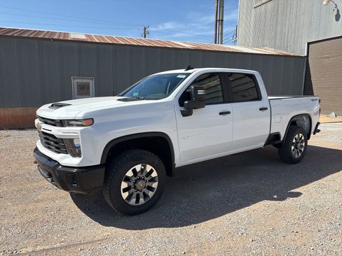 New 2026 Chevrolet Silverado 2500 Custom w/ Custom Value Package image 2