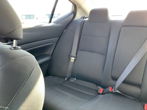 Used 2025 Nissan Altima 2.5 SV image 40