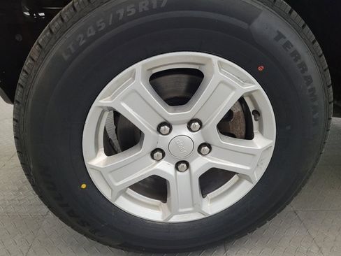 Used 2019 Jeep Wrangler Unlimited Sport S AWD/4WD image 31