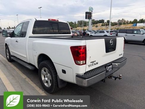 Used 2004 Nissan Titan SE AWD/4WD image 7