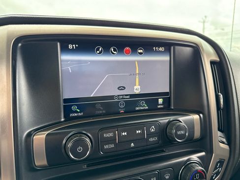 Used 2016 GMC Sierra 2500 Denali w/ Duramax Plus Package AWD/4WD image 19