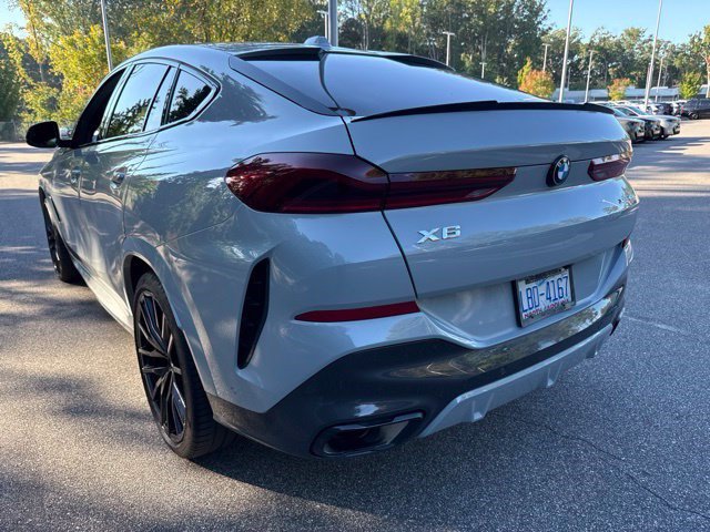 Used 2024 BMW X6 xDrive40i w/ M Sport Professional Package AWD/4WD image 7