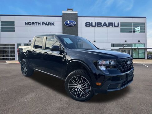 Used 2025 Ford Maverick XLT w/ Equipment Group 302A image 1