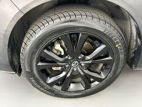 Used 2025 MAZDA CX-30 AWD 2.5 S w/ Preferred Package image 11