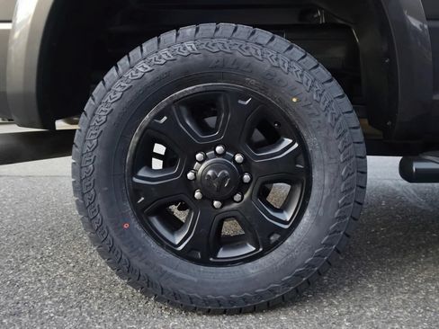 Used 2016 RAM 2500 Laramie w/ Cold Weather Group AWD/4WD image 34