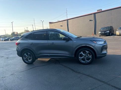 Used 2024 Ford Escape ST-Line AWD/4WD image 4