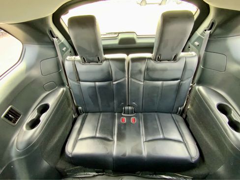Used 2020 Nissan Pathfinder SL AWD/4WD image 25