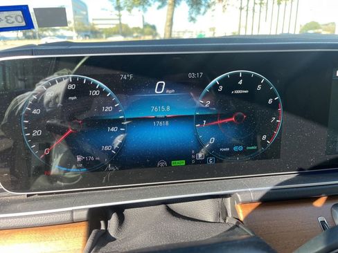 Used 2021 Mercedes-Benz GLS 580 4MATIC image 5