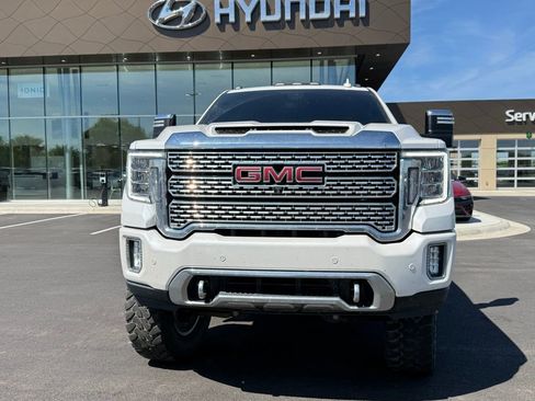 Used 2022 GMC Sierra 2500 Denali w/ Denali Ultimate Package image 2