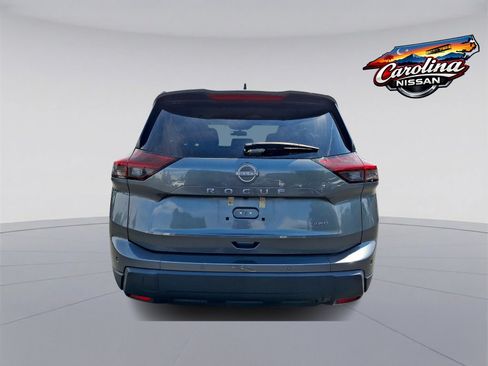 Used 2024 Nissan Rogue S AWD/4WD image 5