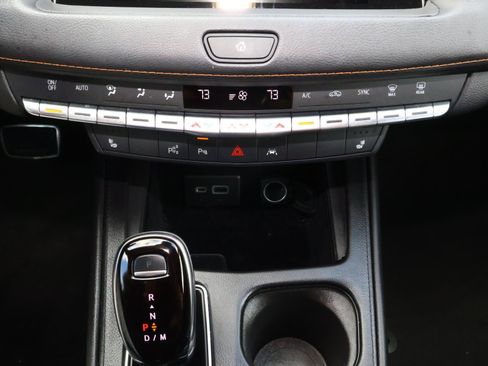 Used 2022 Cadillac XT4 Sport w/ Enhanced Visibility Package AWD/4WD image 30