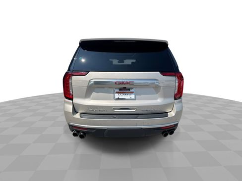 Used 2023 GMC Yukon Denali image 7