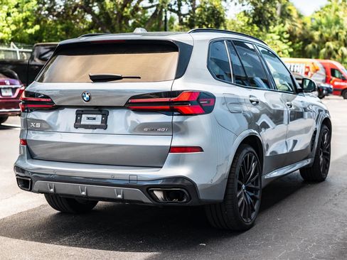 Used 2026 BMW X5 sDrive40i w/ M Sport Package RWD image 9