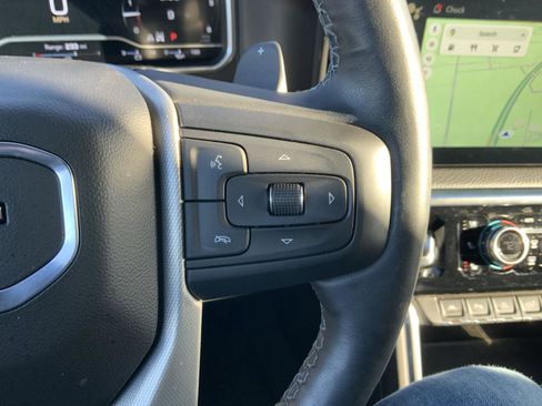 Used 2023 GMC Sierra 1500 Denali w/ Technology Package image 35