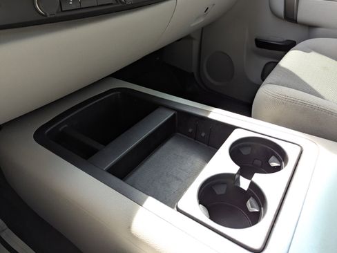 Used 2013 Chevrolet Silverado 1500 LT image 24