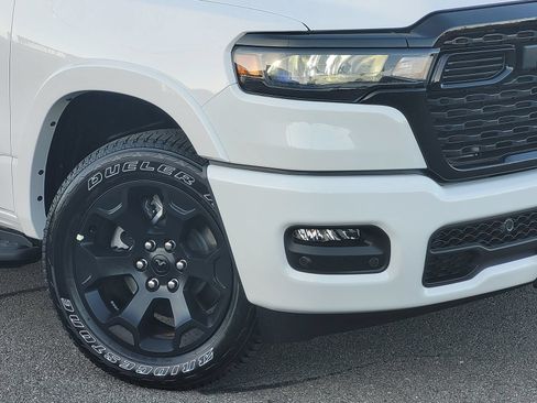 New 2026 RAM 1500 Big Horn AWD/4WD image 6