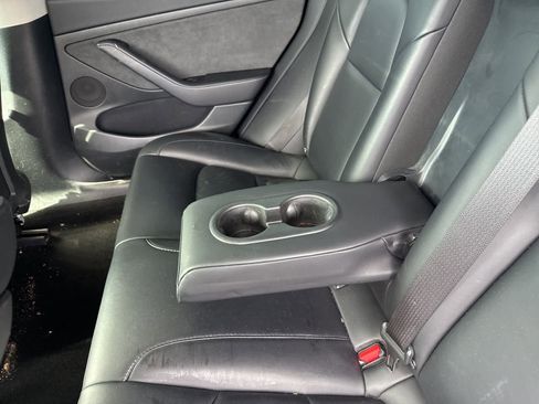 Used 2023 Tesla Model 3 Standard Range image 15