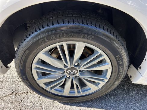 Used 2024 INFINITI QX80 Luxe image 15