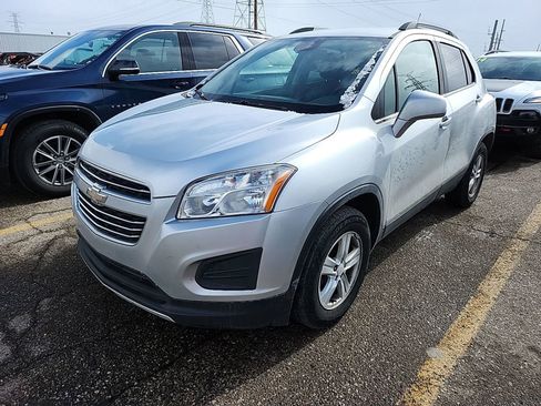 Used 2016 Chevrolet Trax LT w/ Sun And Sound Package AWD/4WD image 1