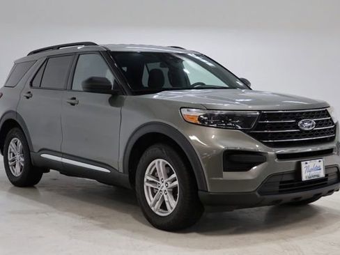Used 2020 Ford Explorer XLT w/ Comfort Package AWD/4WD image 1