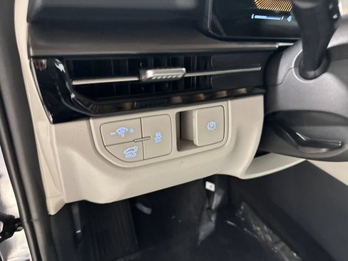 New 2026 Kia Sportage EX AWD/4WD image 15