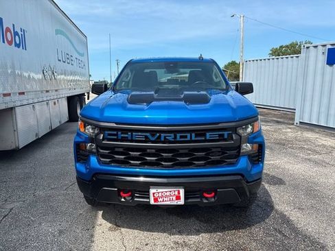 Used 2023 Chevrolet Silverado 1500 Custom Trail Boss w/ LPO, Dark Essentials Package AWD/4WD image 10