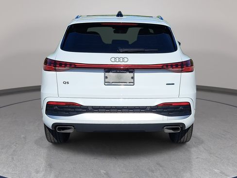 Used 2025 Audi Q5 Premium Plus w/ Premium Plus AWD/4WD image 6