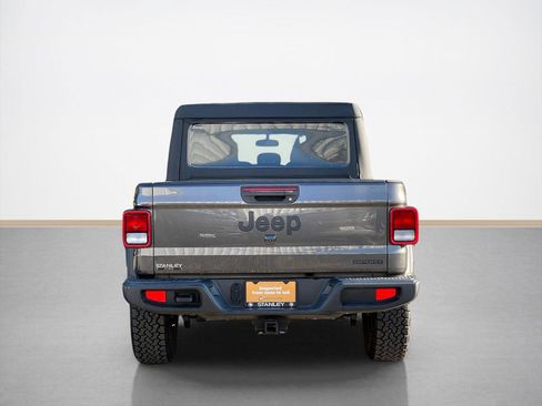 Certified 2021 Jeep Gladiator Sport image 6