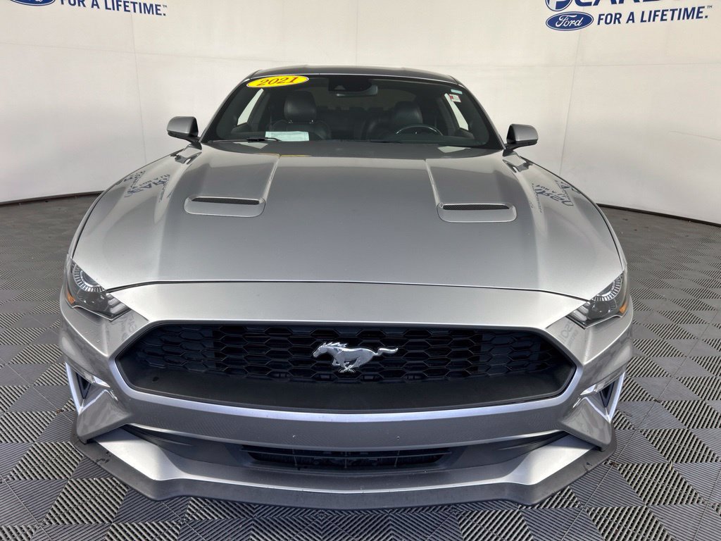 Used 2021 Ford Mustang Premium RWD image 3