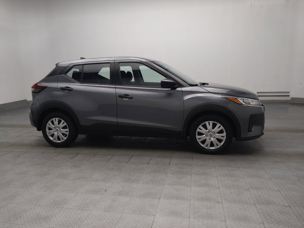 Used 2023 Nissan Kicks S FWD image 11