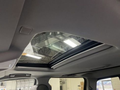 Used 2018 GMC Sierra 1500 Denali w/ Denali Ultimate Package image 22