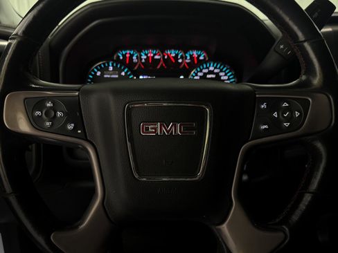 Used 2018 GMC Sierra 1500 SLT image 8