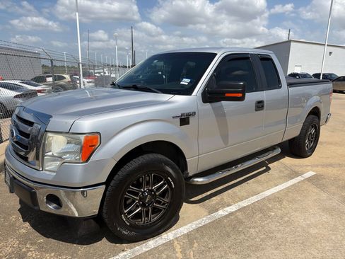 Used 2011 Ford F150 XLT w/ XLT Convenience Pkg RWD image 1