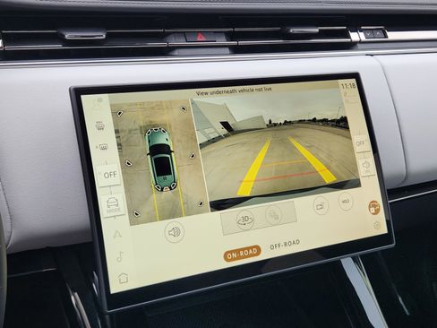 Certified 2026 Land Rover Range Rover Sport Dynamic SE AWD/4WD image 14