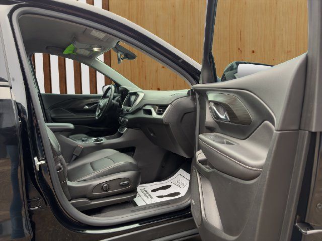 Used 2022 GMC Terrain SLT w/ Infotainment Package II AWD/4WD image 20