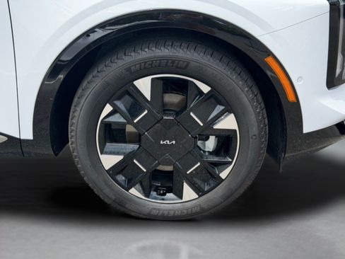 Certified 2026 Kia Sportage SX FWD image 43