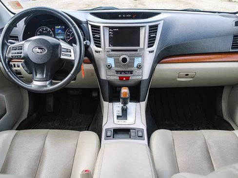 Used 2014 Subaru Outback 3.6R Limited image 12