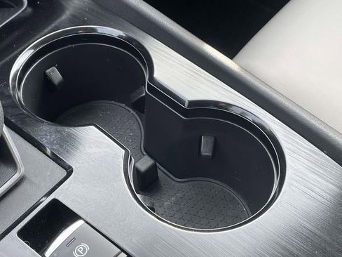 Used 2024 Nissan Rogue SL w/ SL Premium Package image 29