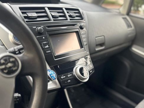 Used 2013 Toyota Prius V Two image 15