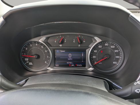 Used 2021 Chevrolet Equinox LT FWD image 36