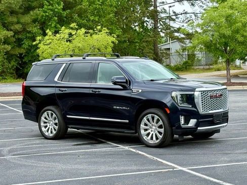 Used 2021 GMC Yukon Denali AWD/4WD image 10