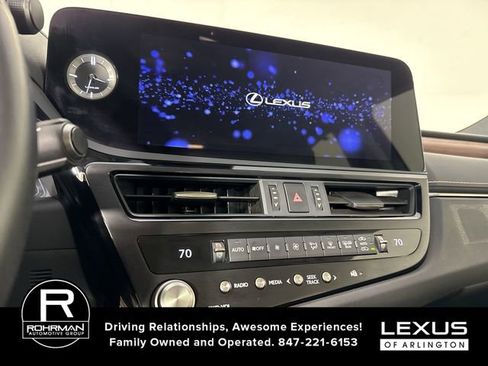 Certified 2025 Lexus ES 300h Ultra Luxury image 7
