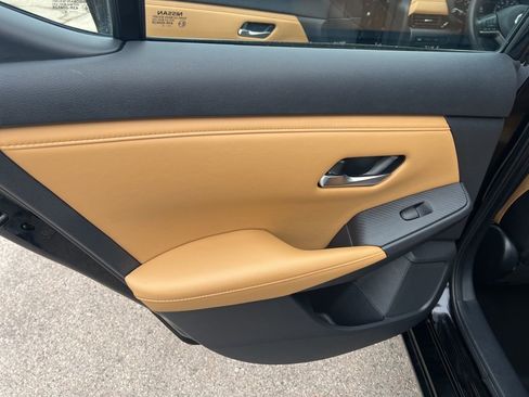 Certified 2022 Nissan Sentra SV w/ SV Premium Package image 12