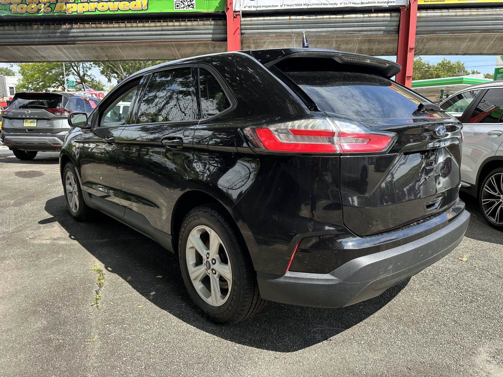 Used 2022 Ford Edge SE AWD/4WD image 5