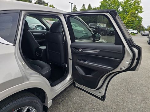 New 2025 MAZDA CX-5 AWD 2.5 S w/ Premium Plus Pkg image 27