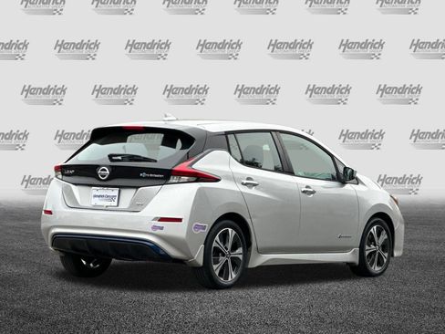 Used 2019 Nissan Leaf SV w/ SV All Weather Package image 5