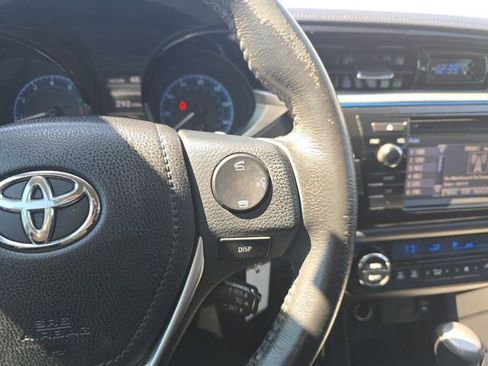 Used 2015 Toyota Corolla S image 17