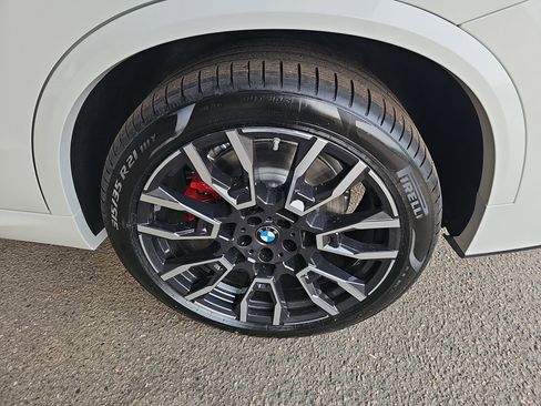 New 2026 BMW X5 xDrive50e w/ M Sport Package AWD/4WD image 36