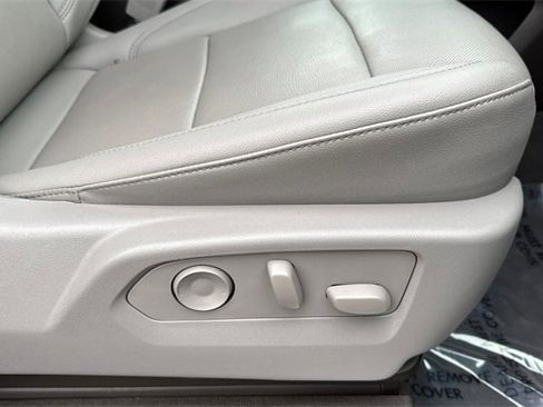 Used 2023 GMC Sierra 1500 SLT w/ SLT Premium Plus Package image 23